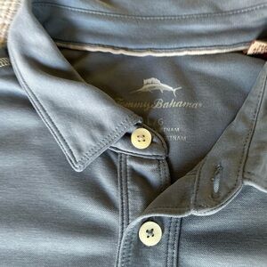 Tommy Bahama Gray Polo Shirt with Classic Collar and Heathered Texture